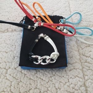 Bracelet/Changeable band colors!